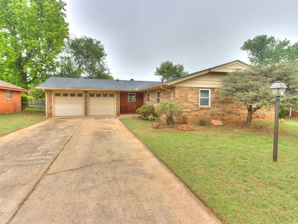 1639 Westbrooke Terrace, Norman, OK 73072