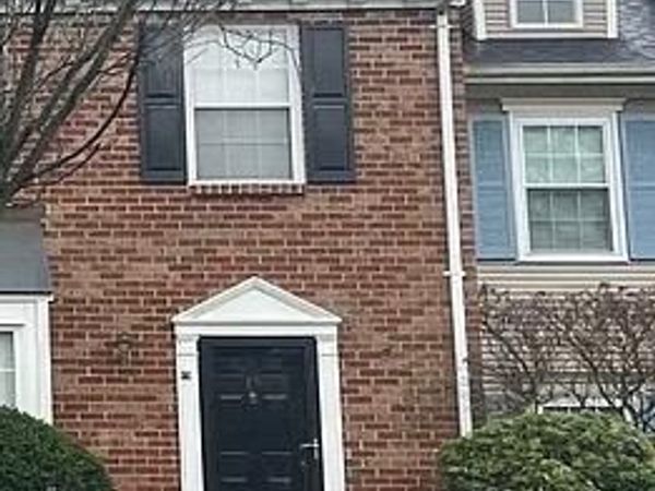 13 DARTMOUTH Way , North Brunswick, NJ 08902