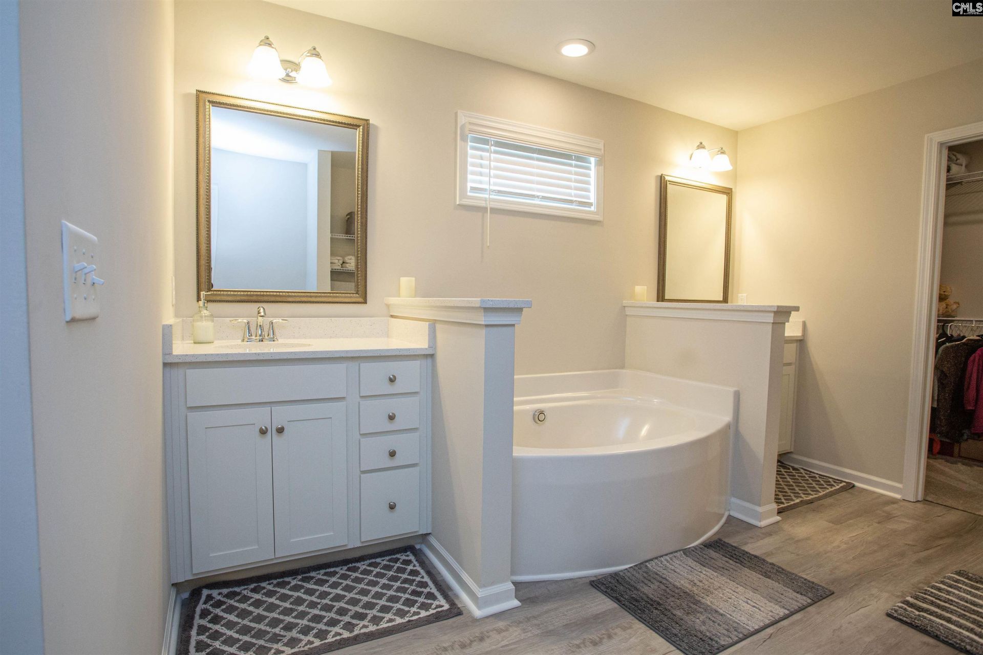 272 Shadowbrook Way  Photo 18