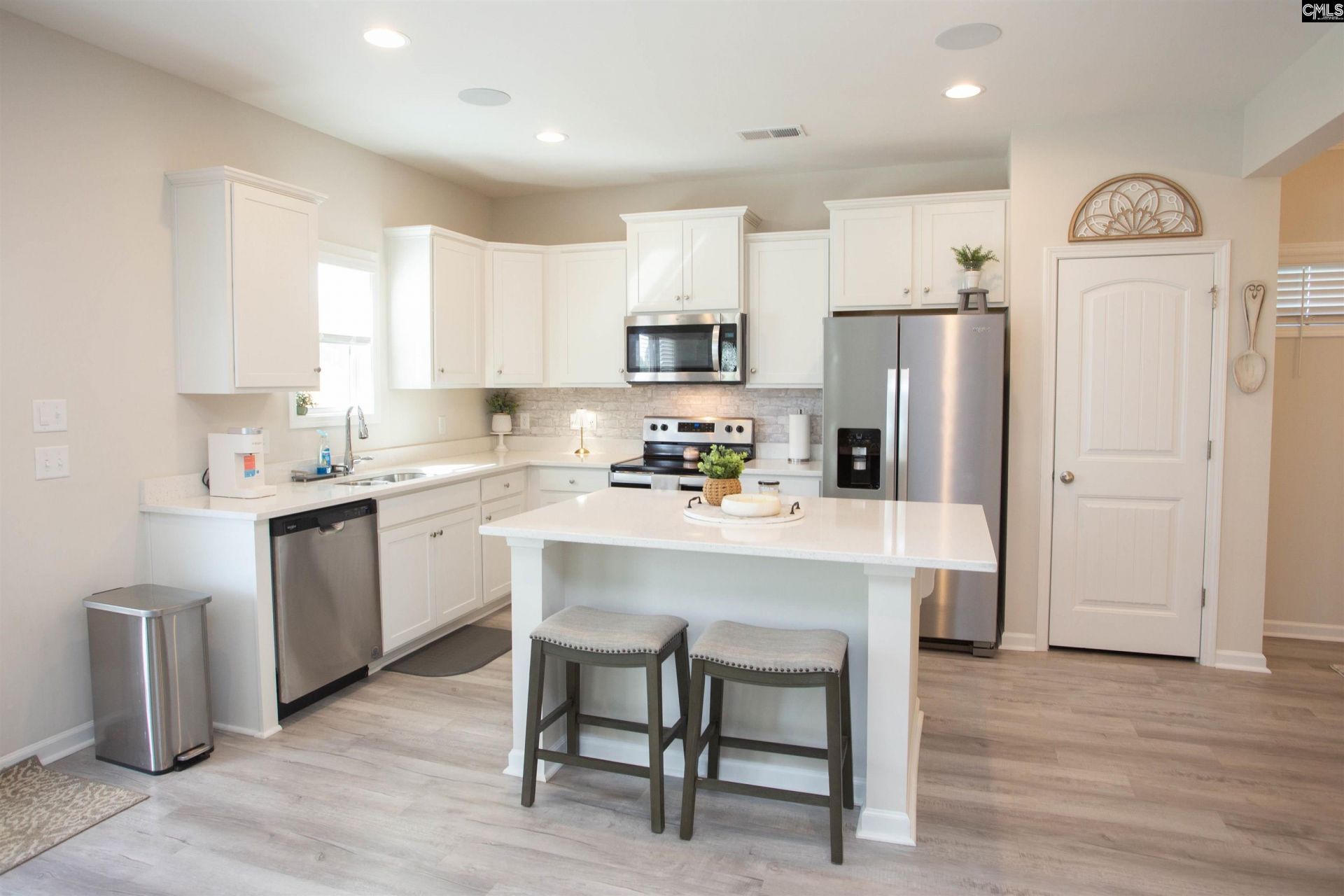 272 Shadowbrook Way  Photo 9