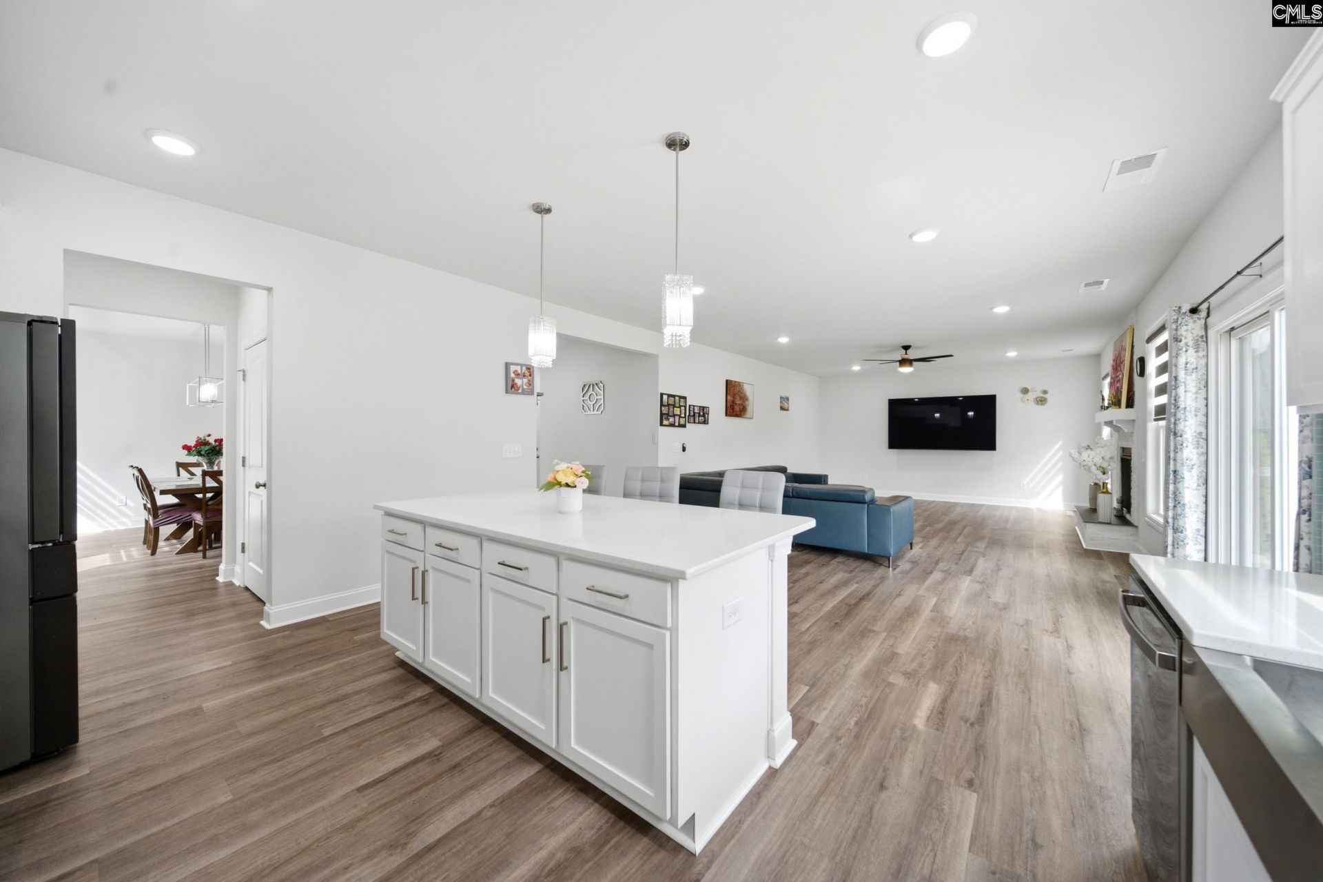 429 Swamp Fox Drive Photo 8