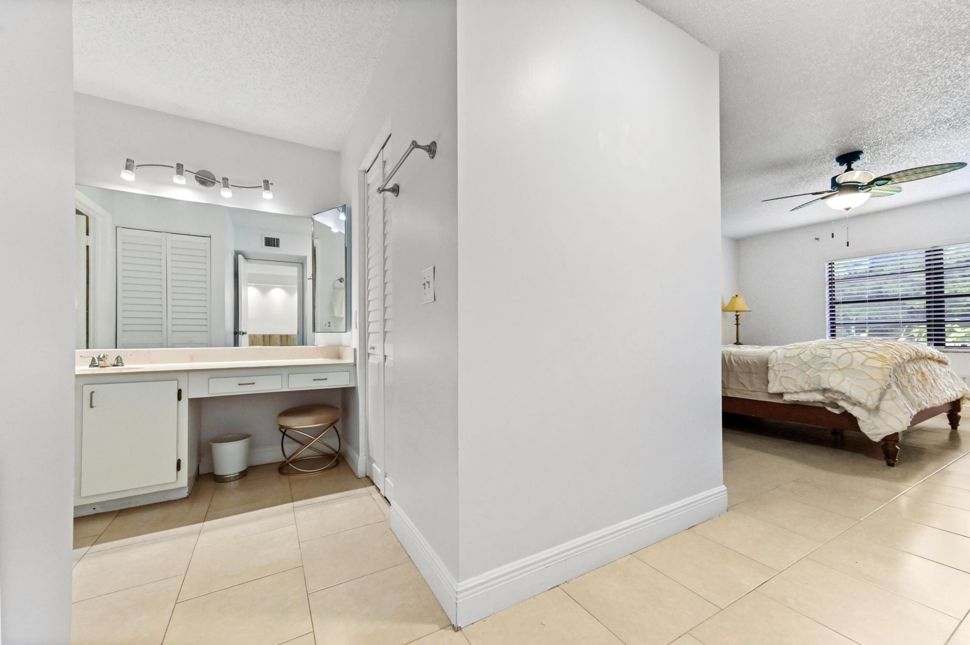 21215 Lago Circle, Unit C, Boca Raton, FL 33433 Photo