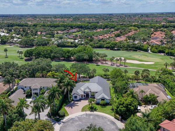 2725 Seneca Circle, West Palm Beach, FL 33409