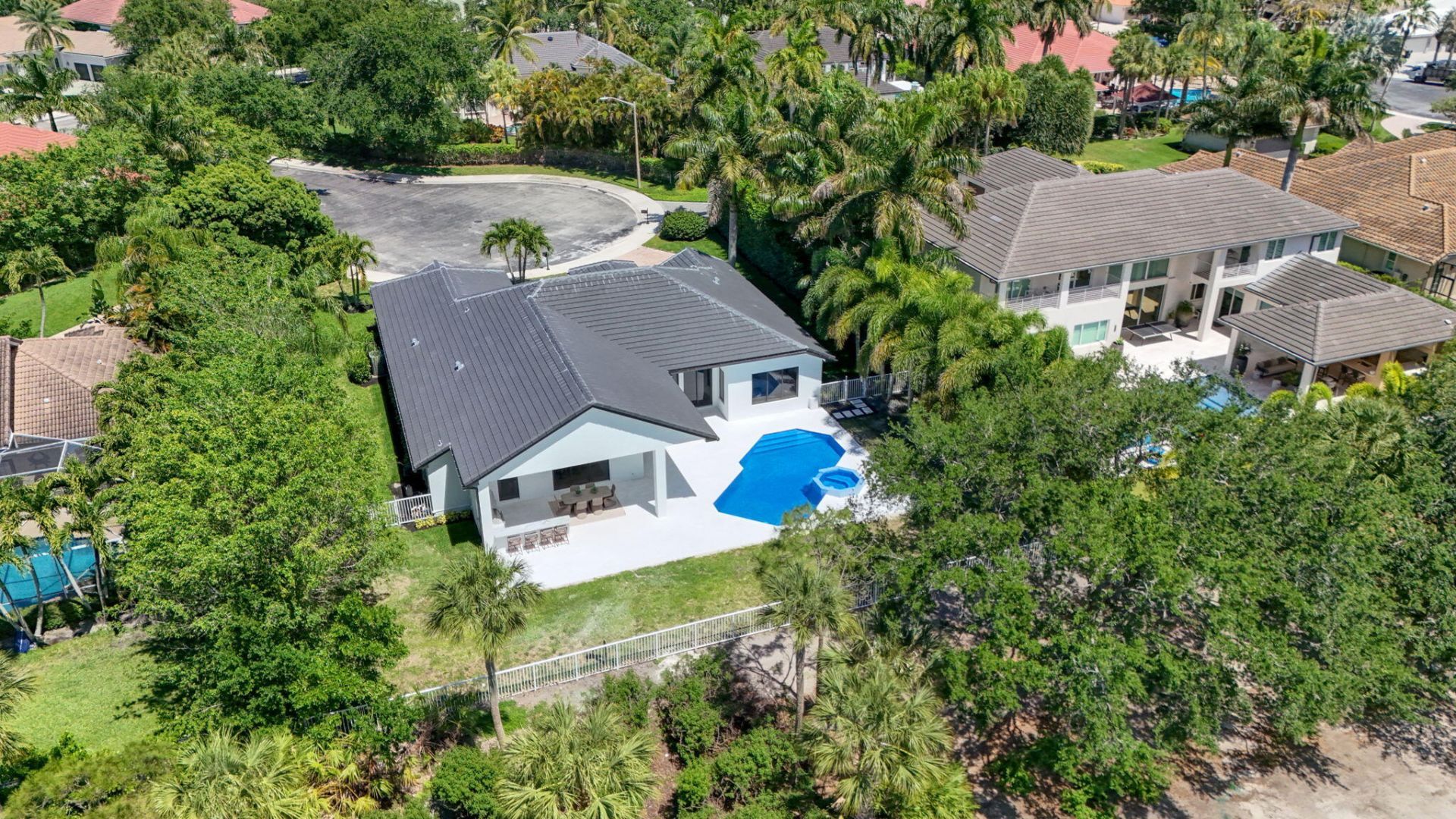 2725 Seneca Circle, West Palm Beach, FL 33409 Photo