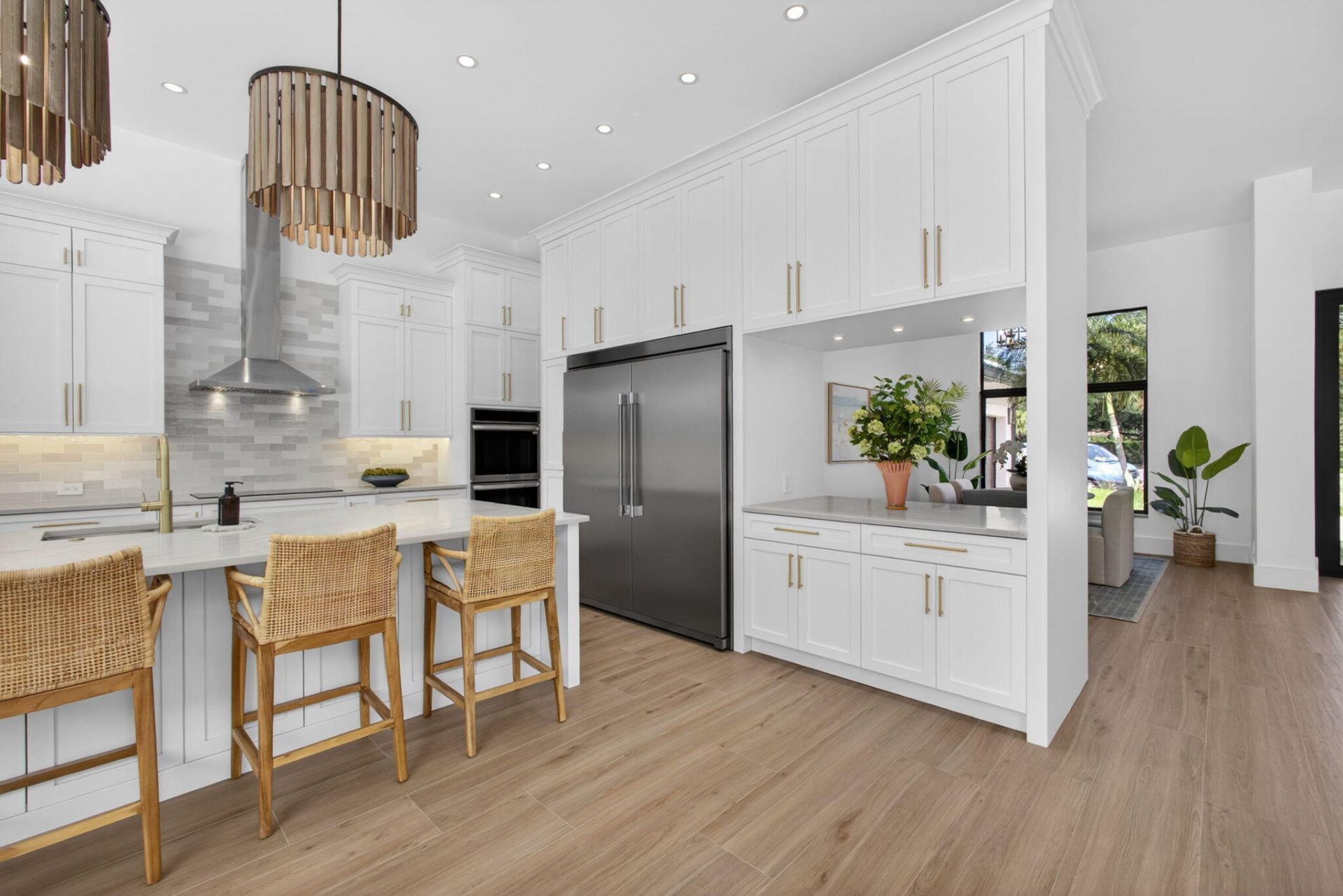 2725 Seneca Circle, West Palm Beach, FL 33409 Photo