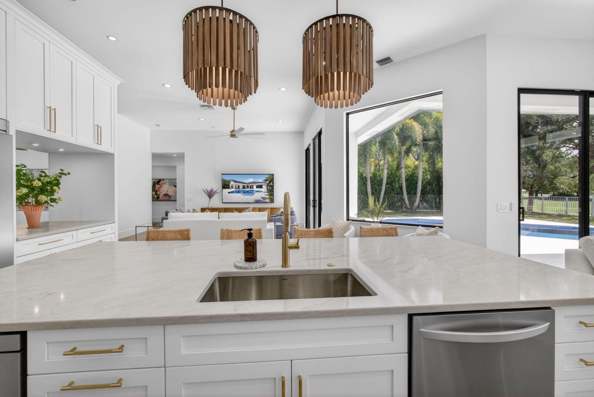 2725 Seneca Circle, West Palm Beach, FL 33409 Photo