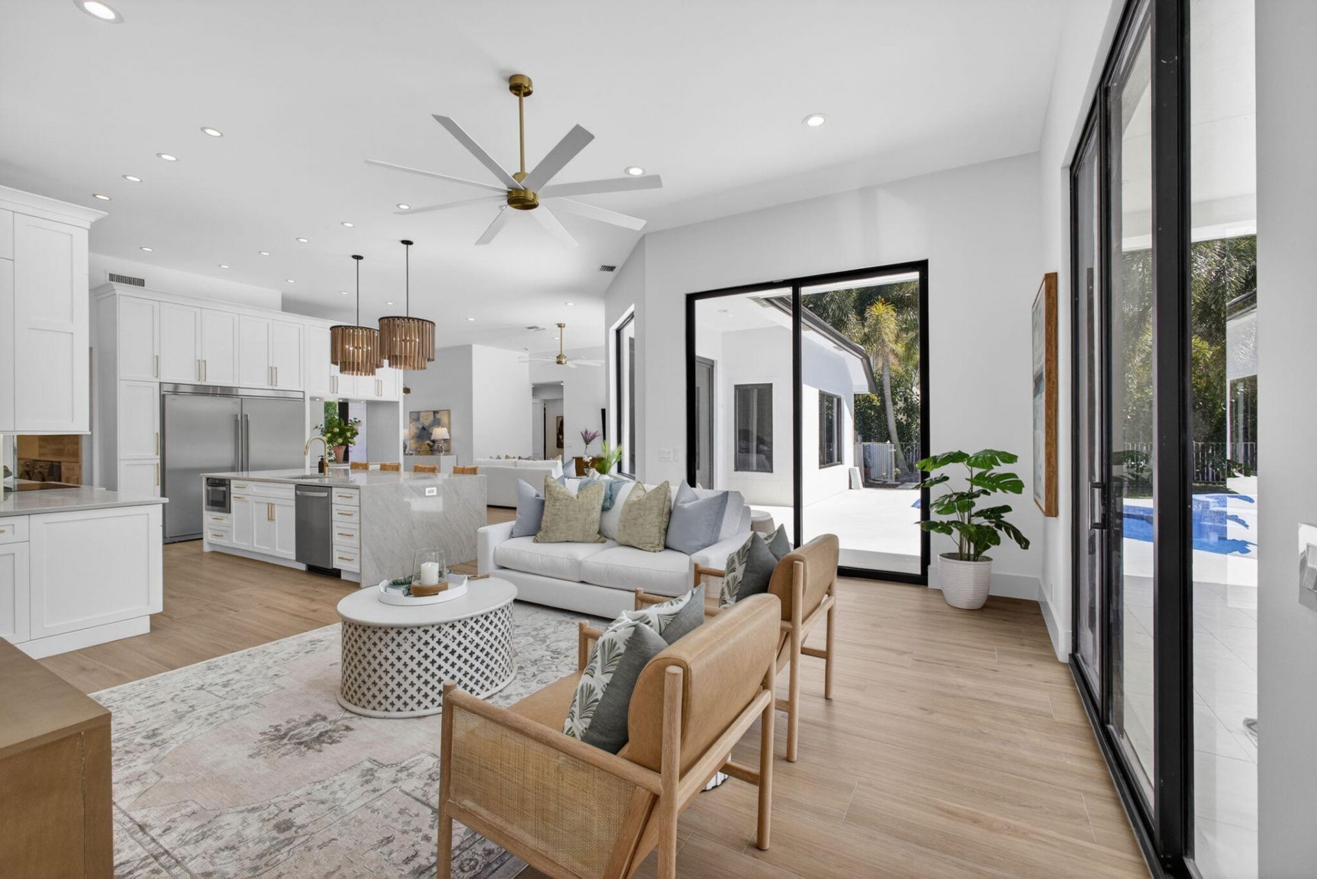 2725 Seneca Circle, West Palm Beach, FL 33409 Photo