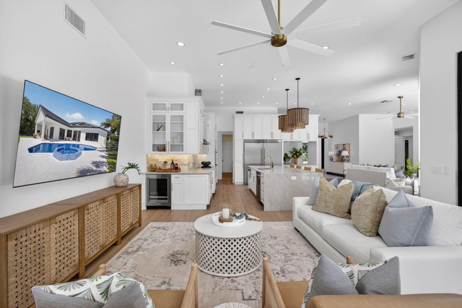 2725 Seneca Circle, West Palm Beach, FL 33409 Photo