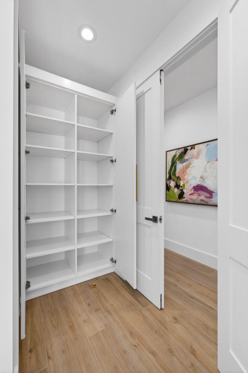 2725 Seneca Circle, West Palm Beach, FL 33409 Photo