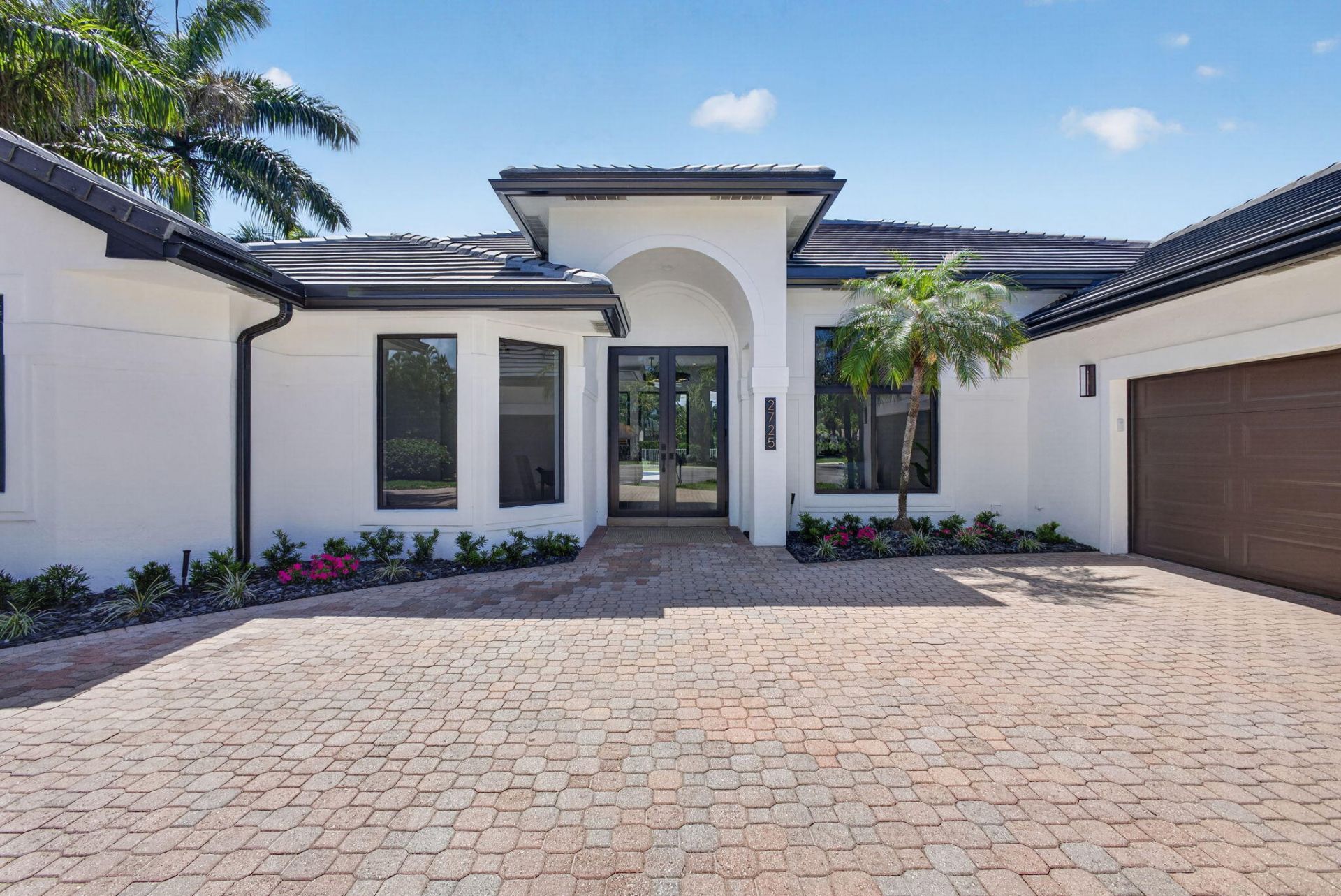 2725 Seneca Circle, West Palm Beach, FL 33409 Photo