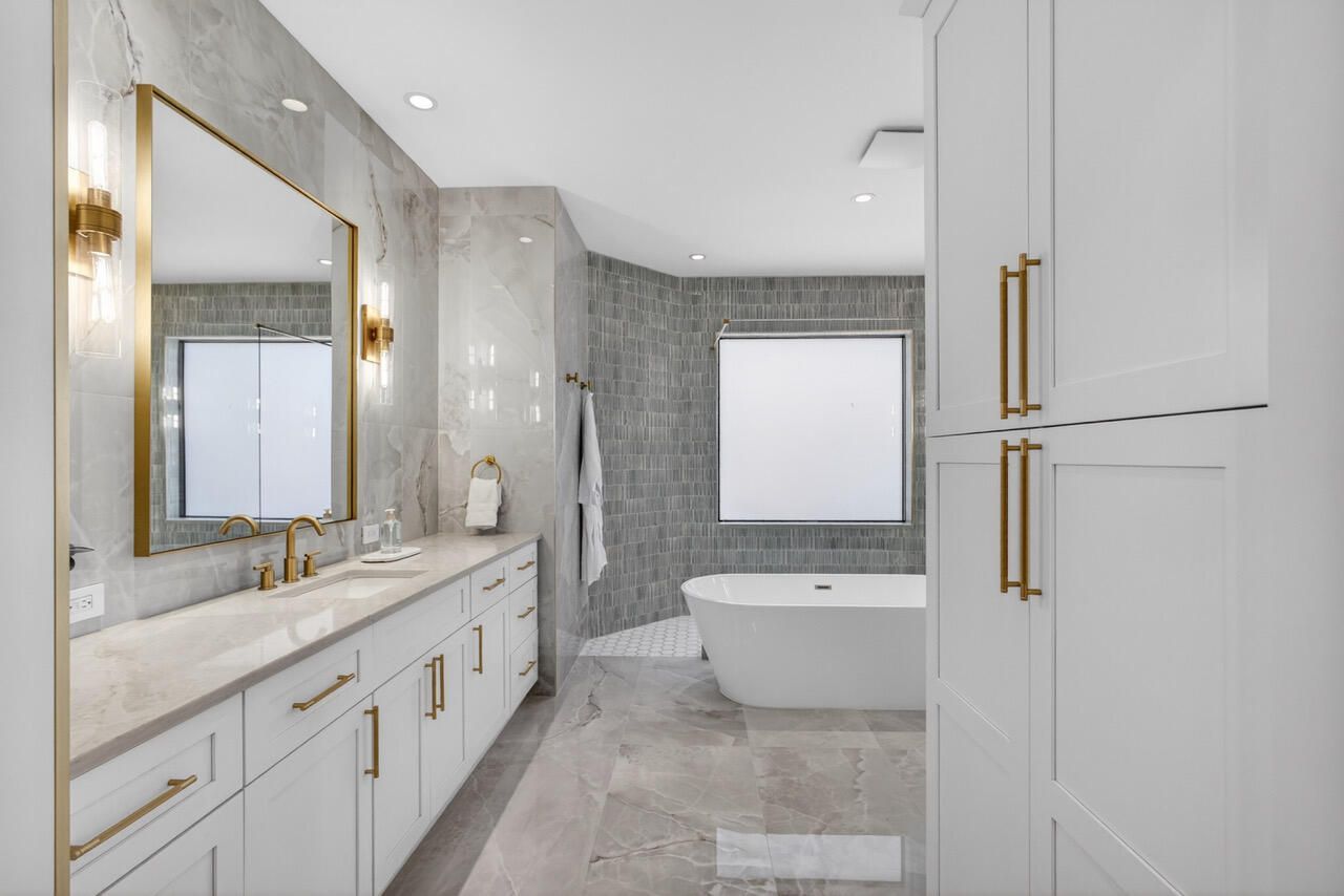 2725 Seneca Circle, West Palm Beach, FL 33409 Photo