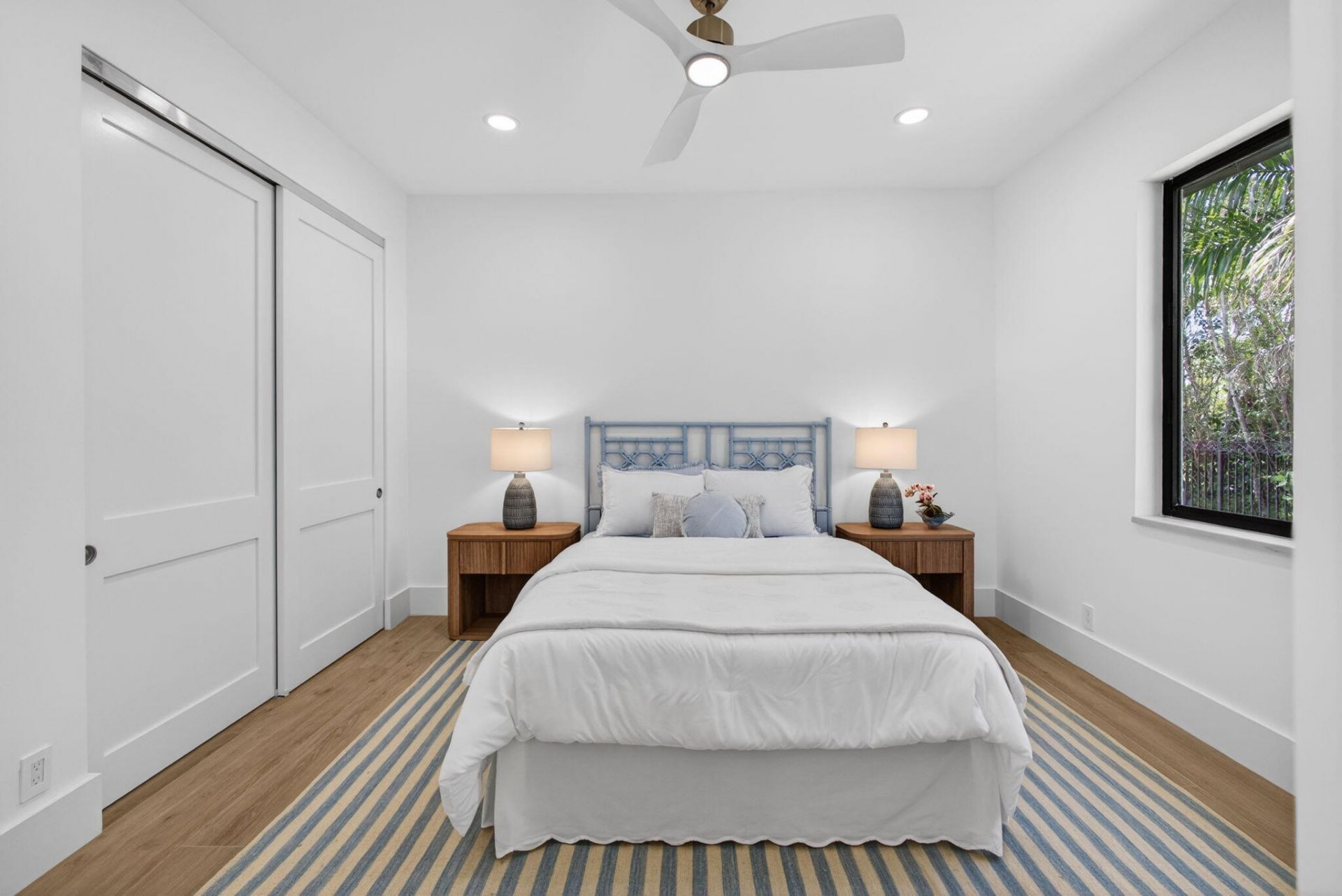 2725 Seneca Circle, West Palm Beach, FL 33409 Photo