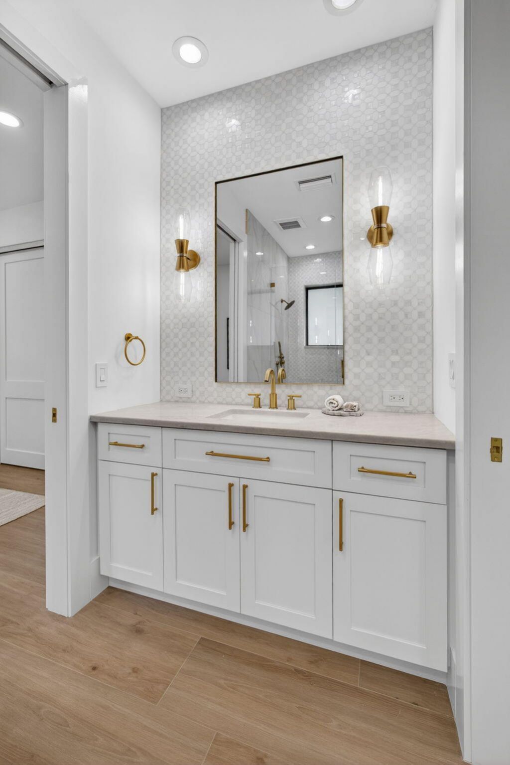 2725 Seneca Circle, West Palm Beach, FL 33409 Photo