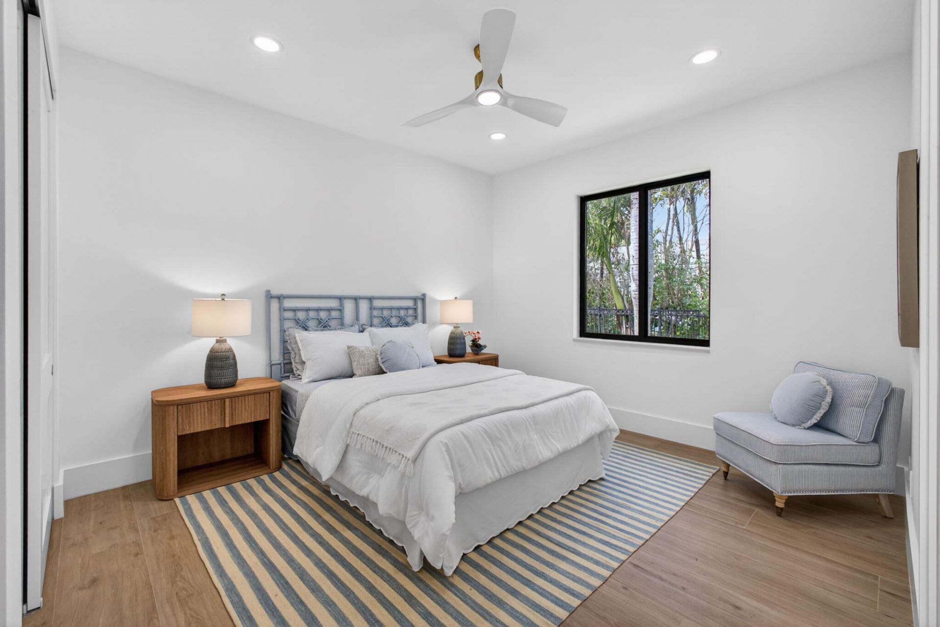 2725 Seneca Circle, West Palm Beach, FL 33409 Photo