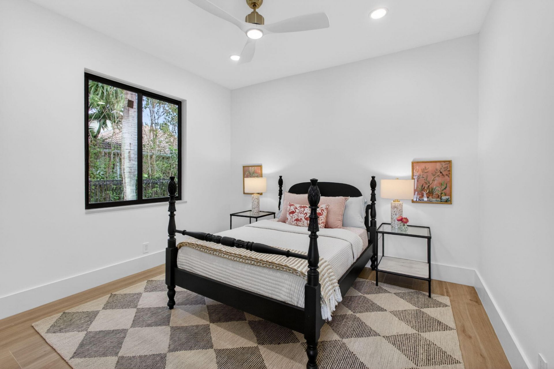 2725 Seneca Circle, West Palm Beach, FL 33409 Photo