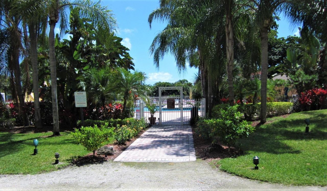 2255 Lindell Boulevard, Unit 4111, Delray Beach, FL 33444 Photo