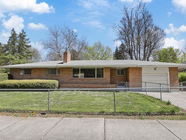 1215 S Garfield St, Spokane, WA 99202