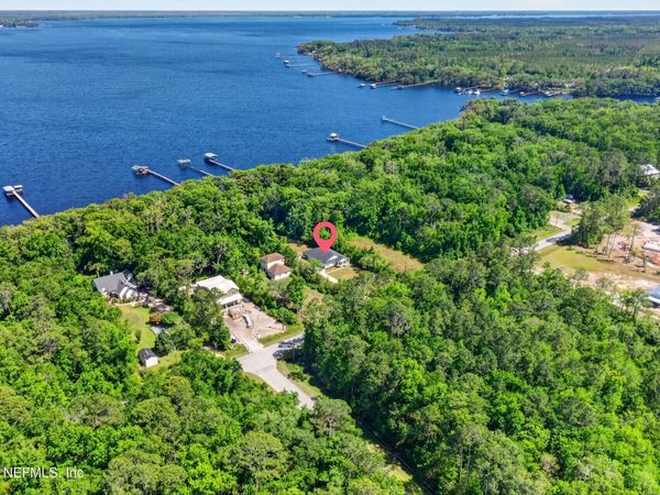 110 PIONEER Trail, Palatka, FL 32043