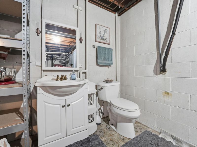 440 Deerwood Avenue E, Columbus, OH 43230 Photo 32