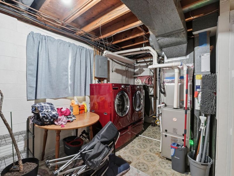 440 Deerwood Avenue E, Columbus, OH 43230 Photo 33