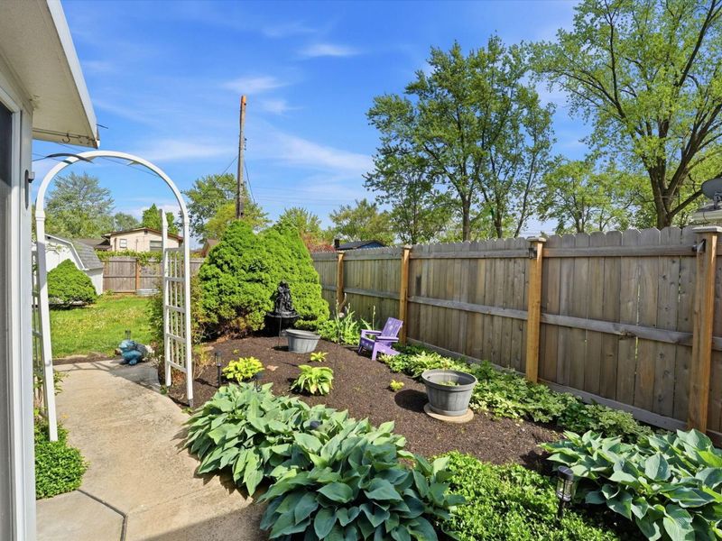 440 Deerwood Avenue E, Columbus, OH 43230 Photo 35