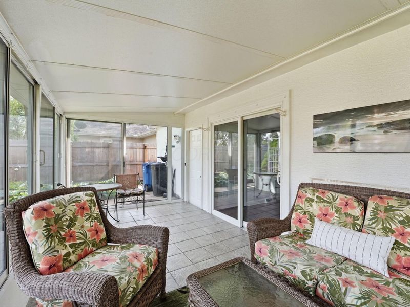 440 Deerwood Avenue E, Columbus, OH 43230 Photo 4