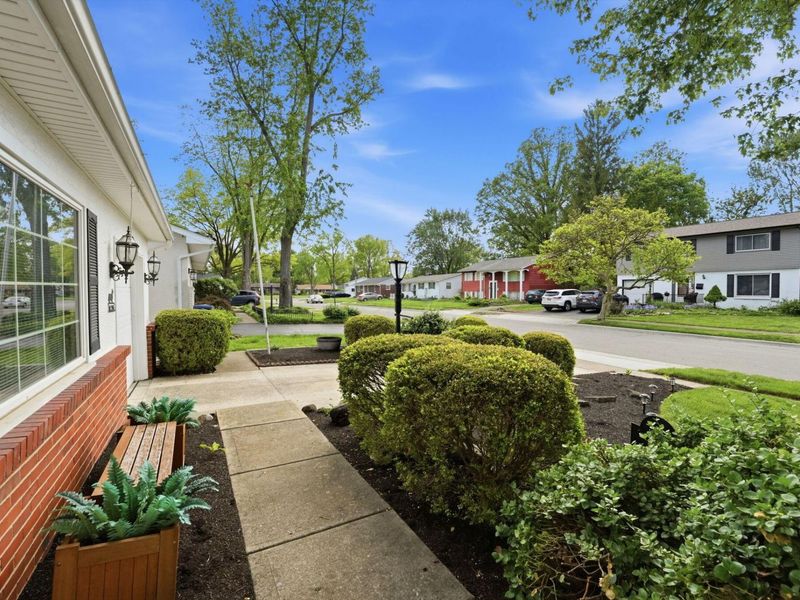 440 Deerwood Avenue E, Columbus, OH 43230 Photo 51