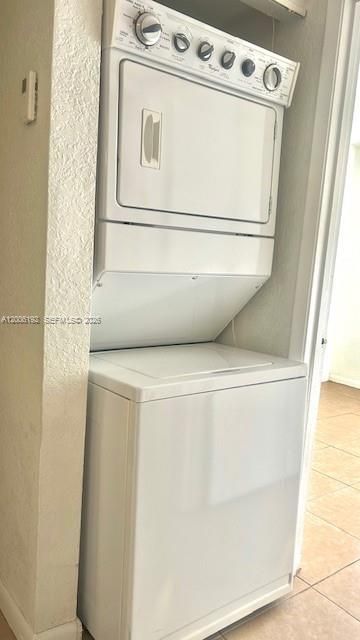 871 NE 207th Ter, Unit 4-101, Miami, FL 33179 Photo