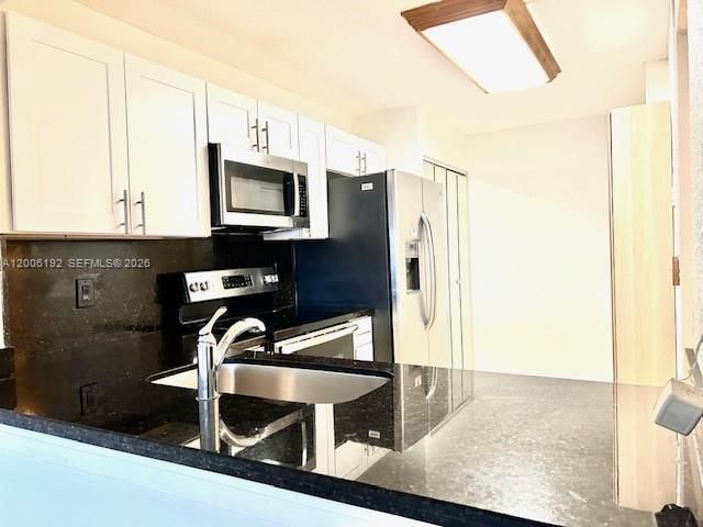 871 NE 207th Ter, Unit 4-101, Miami, FL 33179 Photo