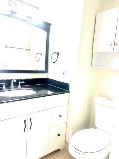 871 NE 207th Ter , Unit 4-101, Miami, FL 33179 Photo