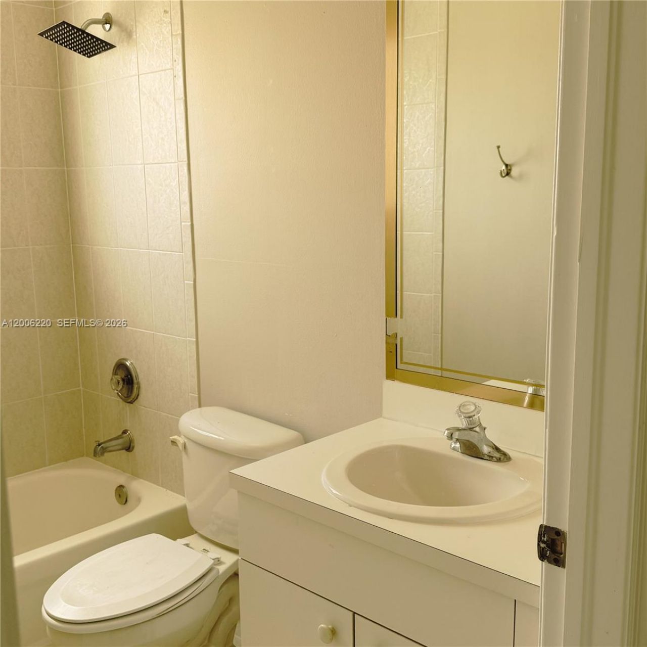 390 NE 35th Ave , Homestead, FL 33033 Photo
