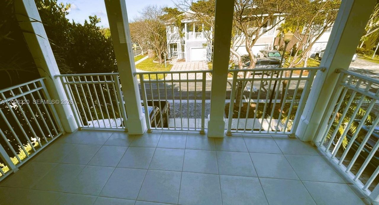 390 NE 35th Ave , Homestead, FL 33033 Photo