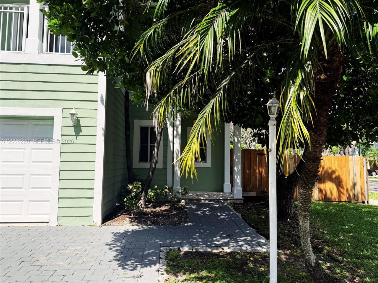 390 NE 35th Ave , Homestead, FL 33033 Photo
