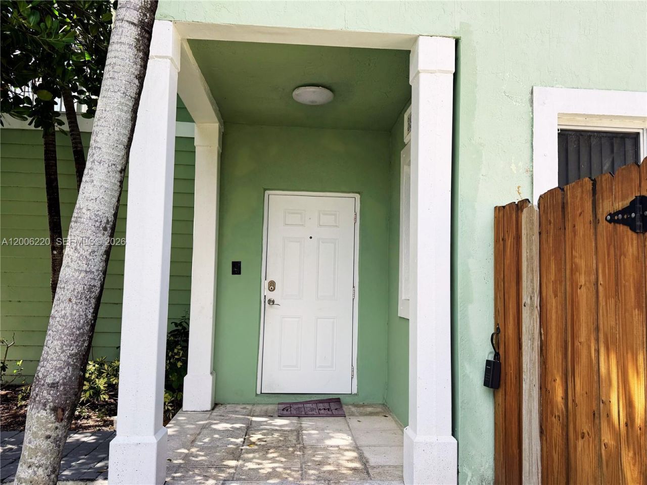 390 NE 35th Ave , Homestead, FL 33033 Photo