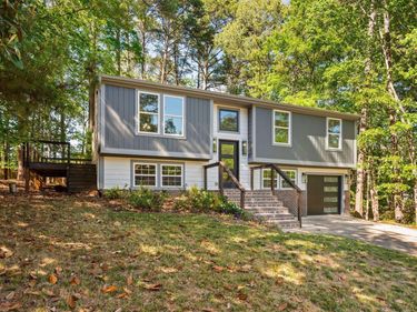 313 Crown Oaks Drive, Raleigh, NC 27615