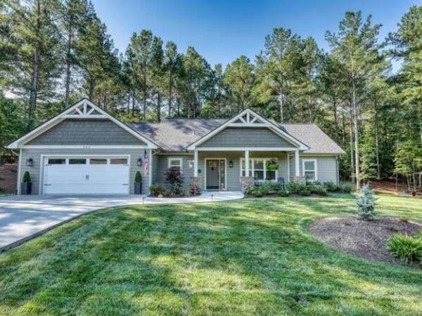 345 Loftis Mountain Way , Blairsville, GA 30512