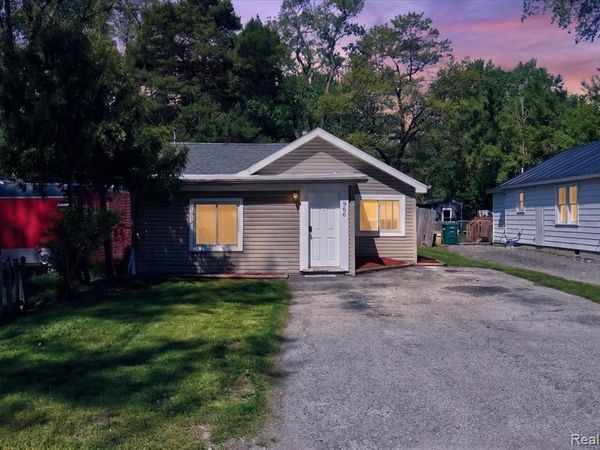 986 Pine Road, Bangor Twp, MI 48706
