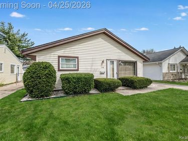7901 Roosevelt Street, Taylor, MI 48180