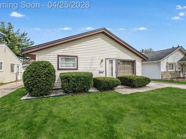7901 Roosevelt Street, Taylor, MI 48180