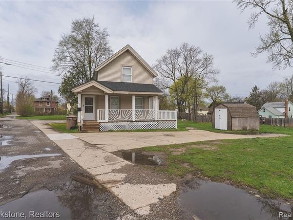 212 Sanderson Avenue , Pontiac, MI 48341