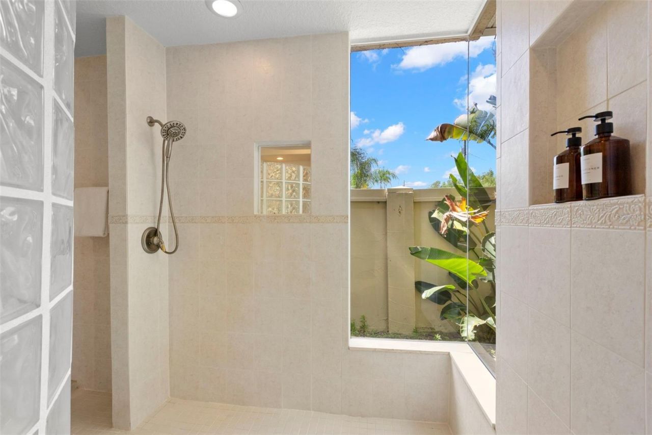 19229 Blount Road, Lutz, FL 33558 Photo