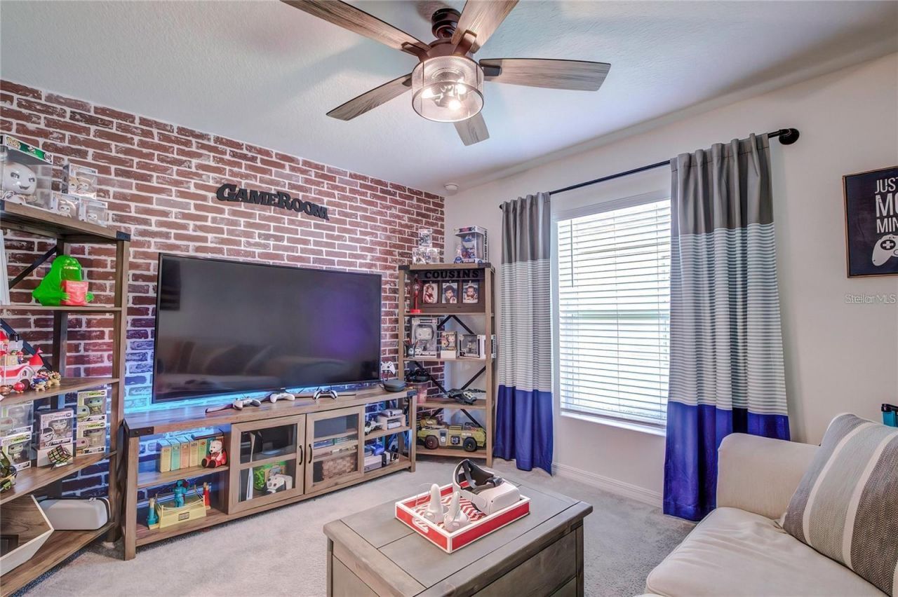4111 Autumn Amber Drive, Spring Hill, FL 34609 Photo