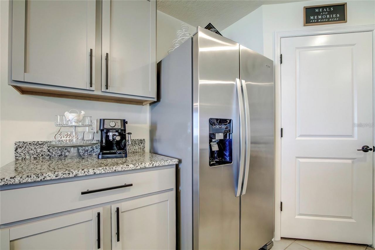 4111 Autumn Amber Drive, Spring Hill, FL 34609 Photo