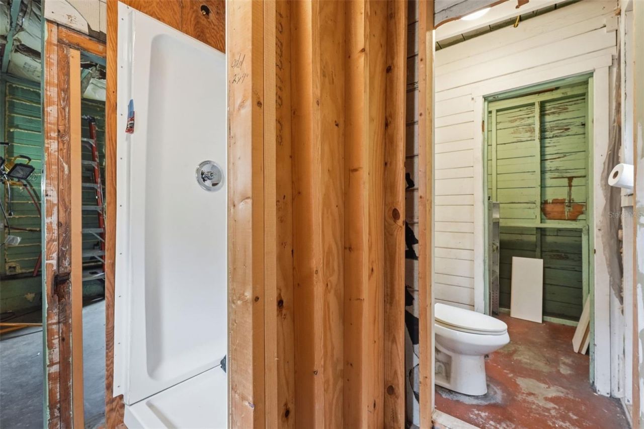 329 Kingston Street S, Saint Petersburg, FL 33711 Photo