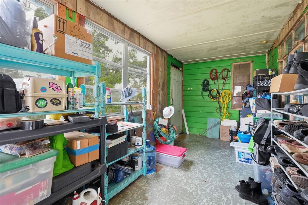 329 Kingston Street S, Saint Petersburg, FL 33711 Photo