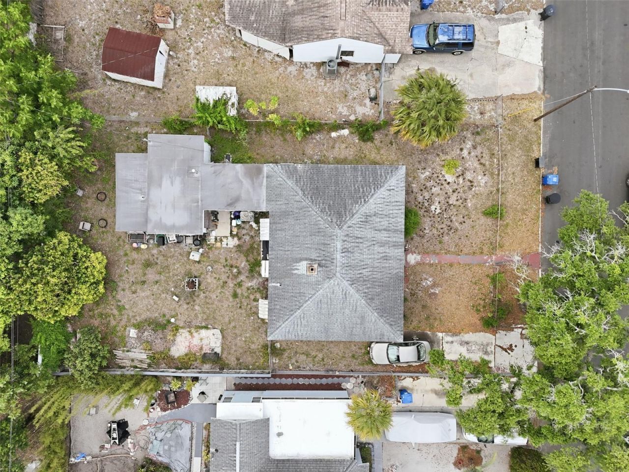 329 Kingston Street S, Saint Petersburg, FL 33711 Photo
