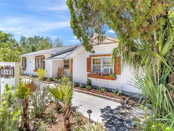 3560 MARTIN AVENUE , MOUNT DORA, FL 32757