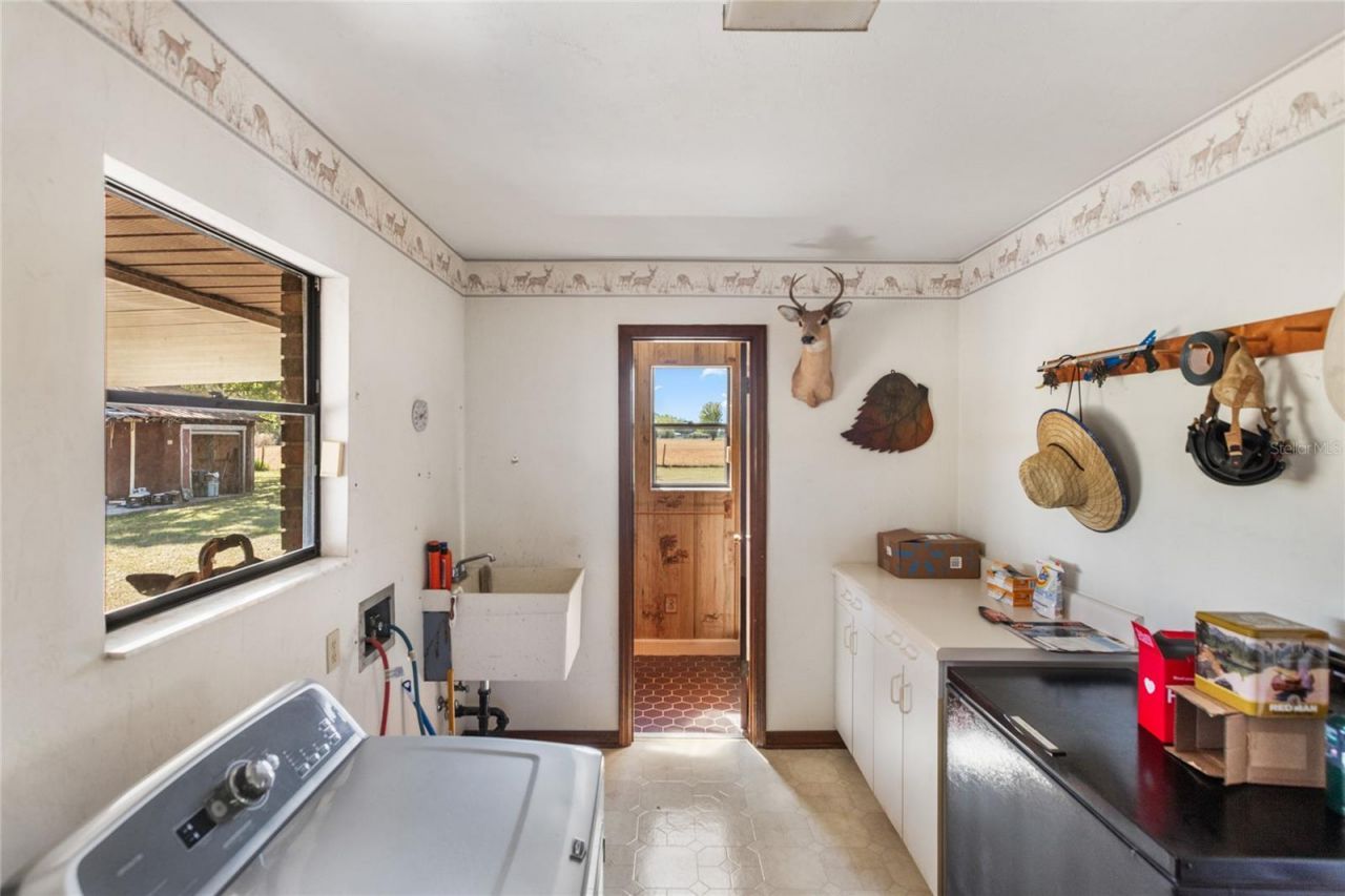 13296 SW County Road 231 , Brooker, FL 32622 Photo