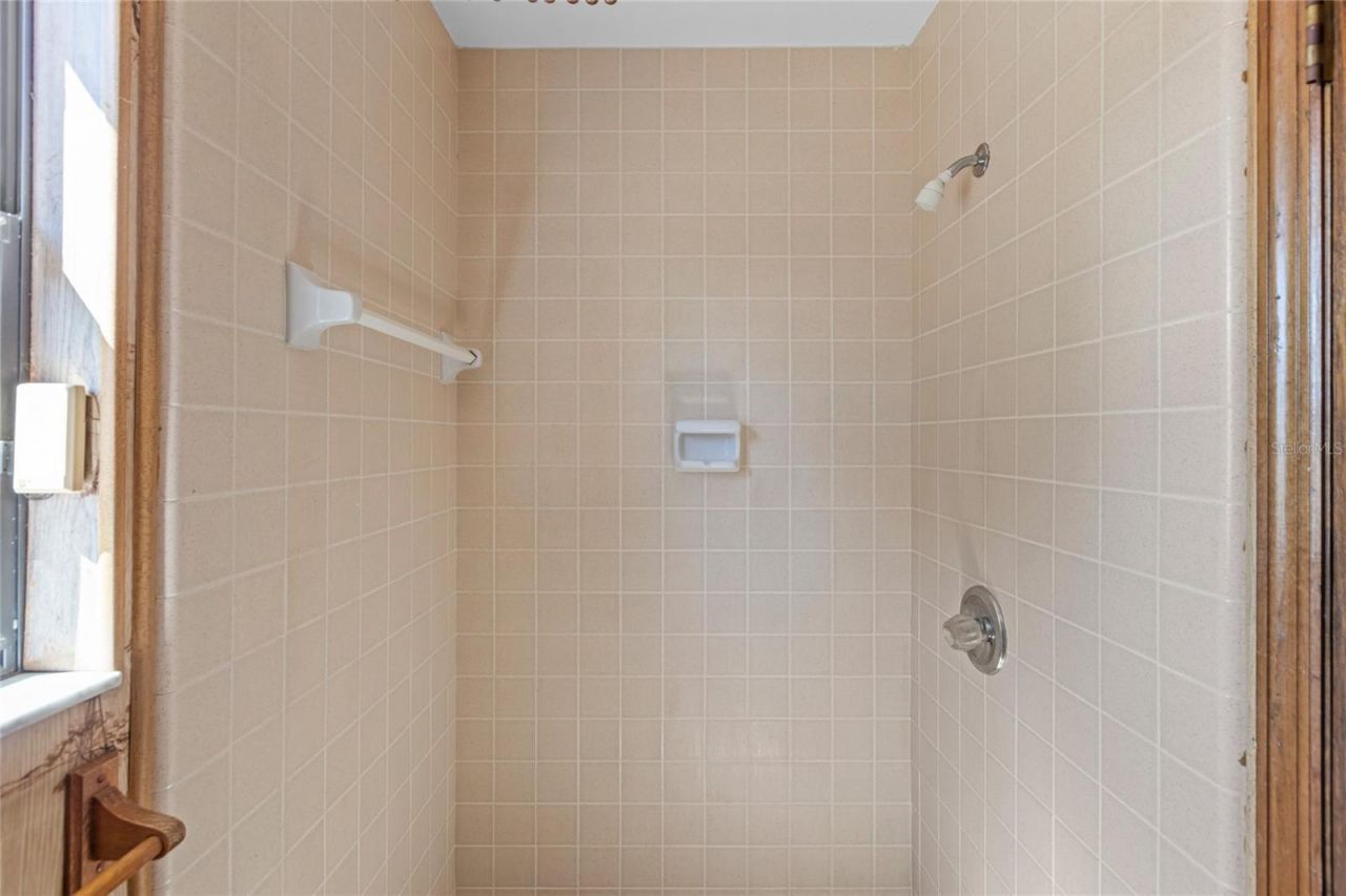 13296 SW County Road 231 , Brooker, FL 32622 Photo