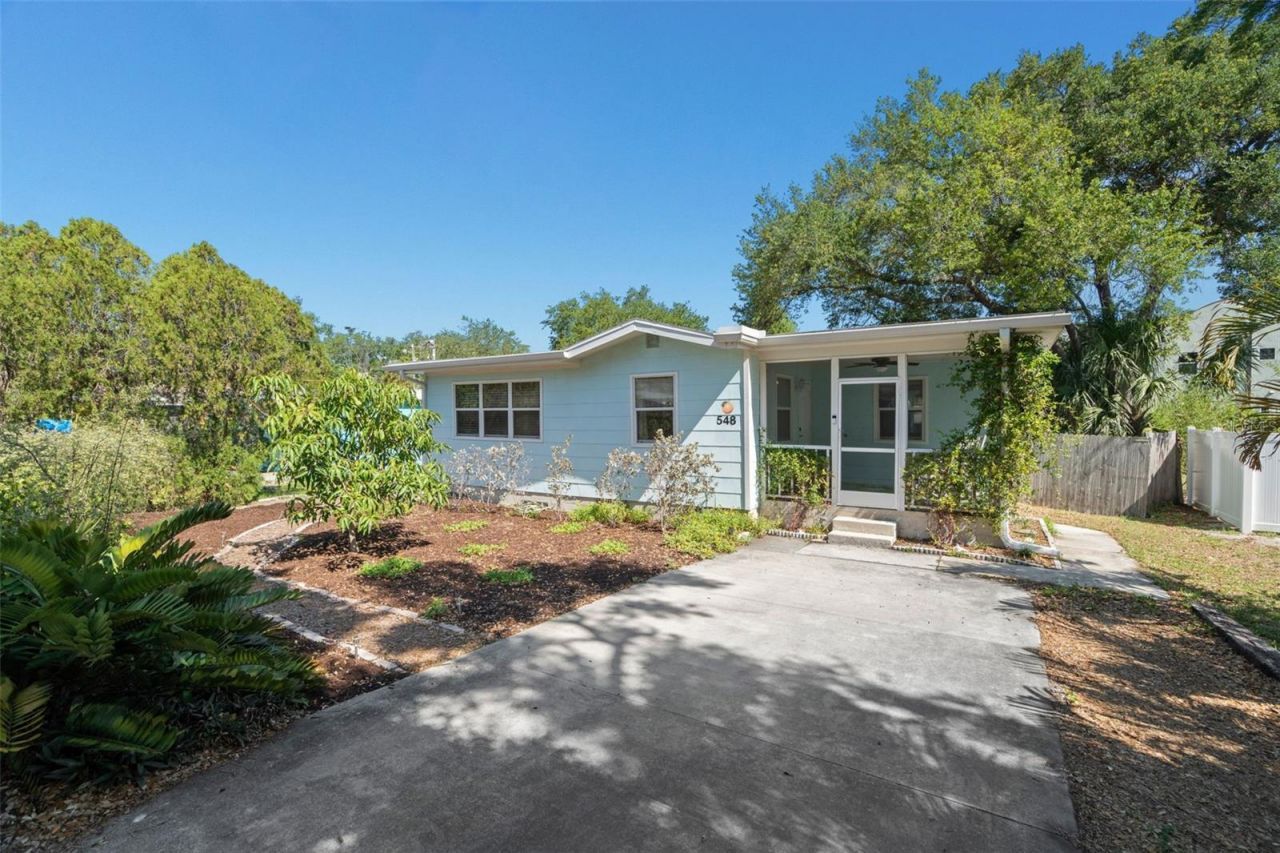548 Bay Street, Dunedin, FL 34698 Main Photo